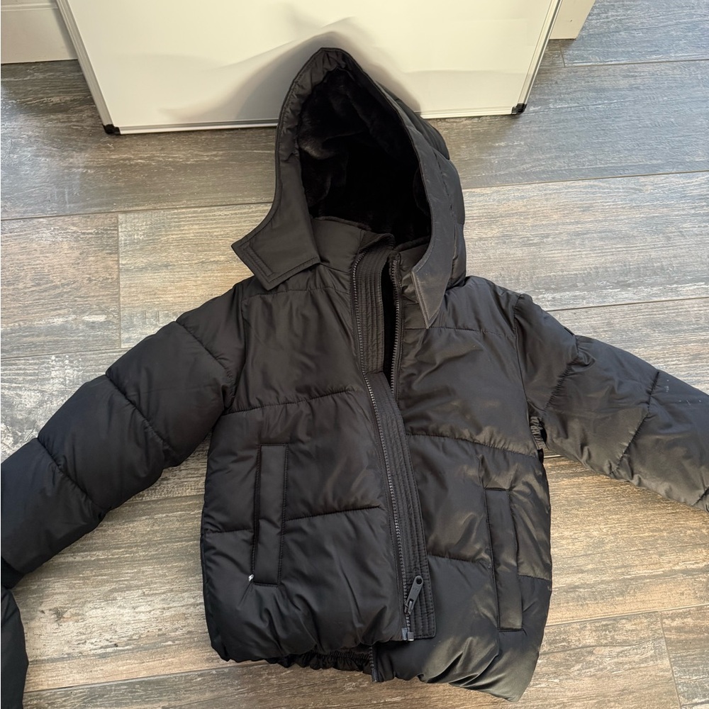 Black Hooded Puffer Jacket